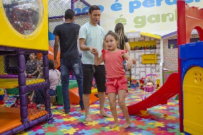 notícia: ‘Ela nos surpreendeu’, vibra pai diante da evolução da filha em projeto especial do Creap