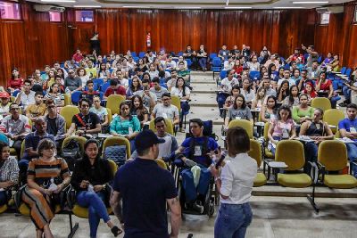 notícia: Governo conclui capacitação de monitores do Programa Amapá Jovem