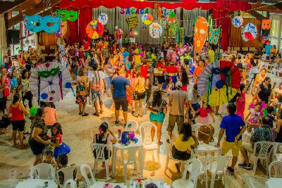 notícia: ‘Sacaca na Folia’ resgata baile infantil de carnaval e leva visitas ao museu