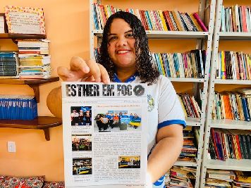 notícia: ‘Não escrevia quase nada’, diz jovem que mudou realidade ao participar de jornal escolar