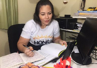 notícia: Professores relatam os desafios enfrentados e superações para ensinar na pandemia