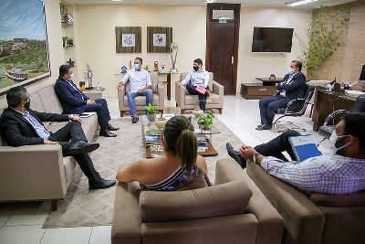 notícia: Amapá receberá mais 20 novos respiradores para enfrentamento à covid-19