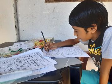 notícia: Aprendendo em casa: escolas do Amapá oferecem atividades adaptadas para alunos da educação especial 