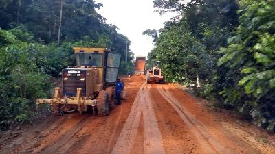 notícia: Sul do Amapá: manutenção da rodovia AP-160 já alcançou 18 Km de extensão 