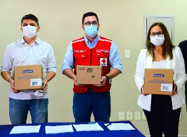 notícia: Parceria entre Governo, Sesc Amapá e Cruz Vermelha vai destinar kits de higiene bucal a estudantes