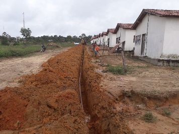 notícia: Governo leva água ao Conjunto Jardim de Deus, em Cutias do Araguari