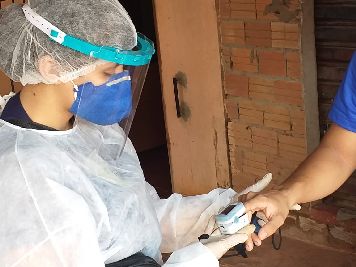 notícia: Covid-19: com aparelho que mede nível de oxigênio, Estado intensifica monitoramento de pacientes
