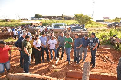 notícia: Saneamento básico: obra em Laranjal vai ampliar distribuição de água em 70%