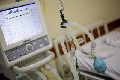 notícia: Com pandemia, casos de síndrome respiratória grave aumentam 280%