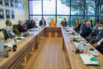 notícia: Waldez apresenta à Corregedoria Nacional do Ministério Público investimentos na segurança pública do Amapá