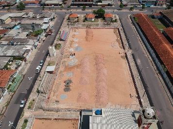 notícia: Governo do Amapá investe R$ 8 milhões para revitalizar quadras e arenas esportivas em Macapá e Santana 