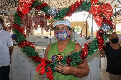 notícia: Projeto Natal da Solidariedade chega aos feirantes e moradores do bairro Perpétuo Socorro