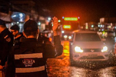 notícia: Operação Carnaval 2020: Lei Seca e BPRE abordam mais de 500 condutores na primeira noite