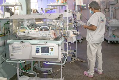 notícia: Mês da Prematuridade: pré-natal correto é indispensável para prevenção de partos prematuros