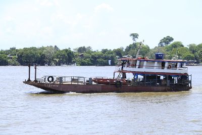 notícia: Governo do Amapá envia 3ª remessa de 100 mil litros de água potável para o Bailique