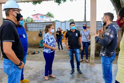 notícia: Obras em Escola de Gestão Compartilhada e Centro Educacional para autistas em Santana recebem visita técnica