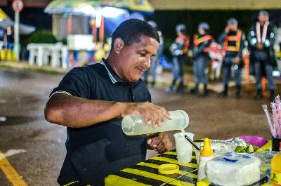 notícia: Governo do Amapá efetua pagamento da 2ª parcela do auxílio emergencial para empresas