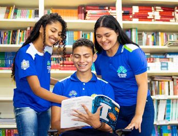 notícia: Governo do Amapá inicia etapa de pré-matrícula para estudantes do ensino médio