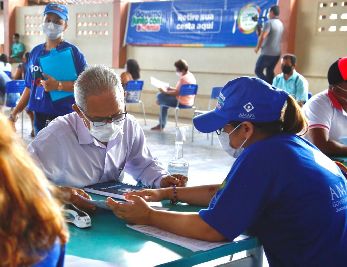 notícia: Governo alcança centenas de famílias de Amapá com Programa Comida em Casa