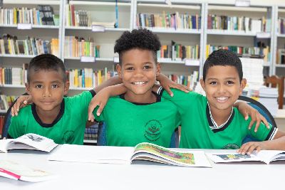 notícia: Seed inicia pré-matrícula para alunos da EJA e ensino fundamental II