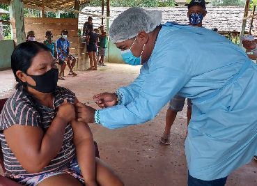 notícia: Covid-19: Estado integra ação de vacinação da segunda dose a indígenas do Amapá e Norte do Pará
