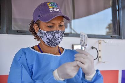 notícia: Vacinadores do Amapá recebem atualização da Pfizer sobre manuseio e eventos adversos da vacina
