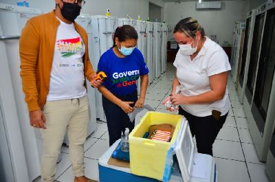 notícia: Governo do Estado faz entrega extra de vacinas CoronaVac para a Prefeitura de Macapá