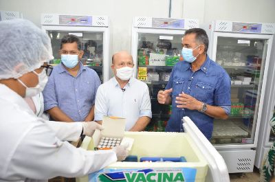 notícia: Governo do Amapá envia novo lote de vacinas para os 16 municípios