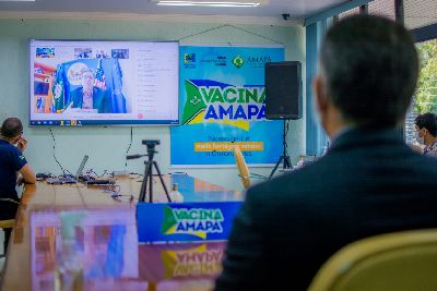 notícia: Emergência climática global: Waldez assina carta para cooperação ambiental com EUA