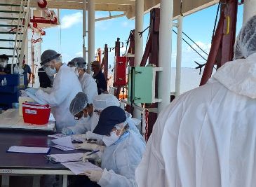notícia: Governo do Amapá confirma oito casos de covid-19 em navio com tripulantes filipinos