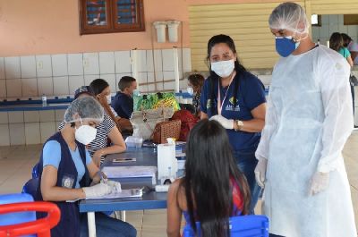 notícia: Governo do Estado apoia Prefeitura de Santana na realização do projeto Saúde Itinerante