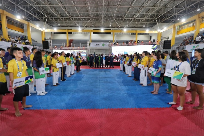 notícia: Seletiva Gymnasiade: cerimônia marca abertura da primeira seletiva de Taekwondo