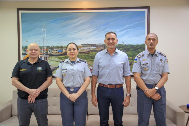 notícia: Waldez anuncia a 1ª mulher a comandar a Polícia Militar do Amapá