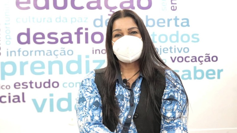 notícia: “Escola de tempo integral oportuniza ao estudante momentos de partilha, convívio e aprendizado”, diz professora da Escola do Novo Saber