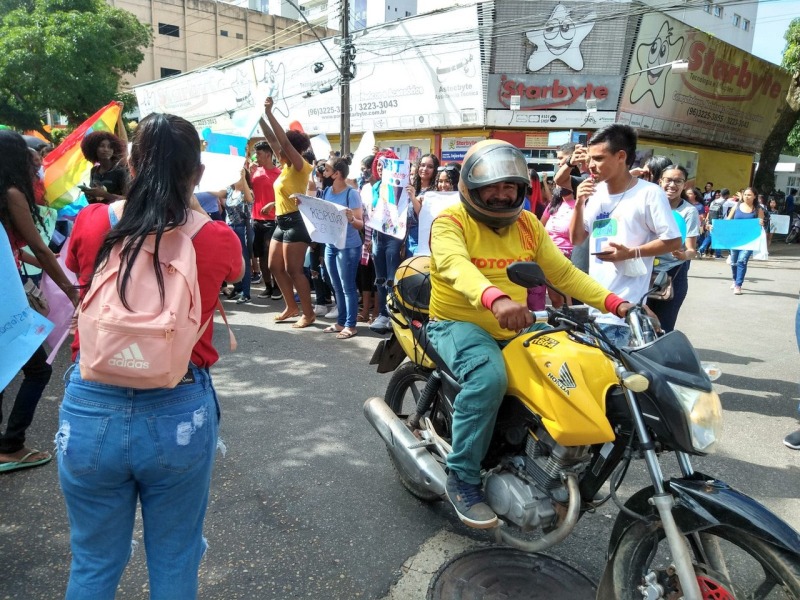 notícia: Outubro Rosa: Governo do Amapá mobiliza juventude para caminhada de conscientização sobre o câncer de mama