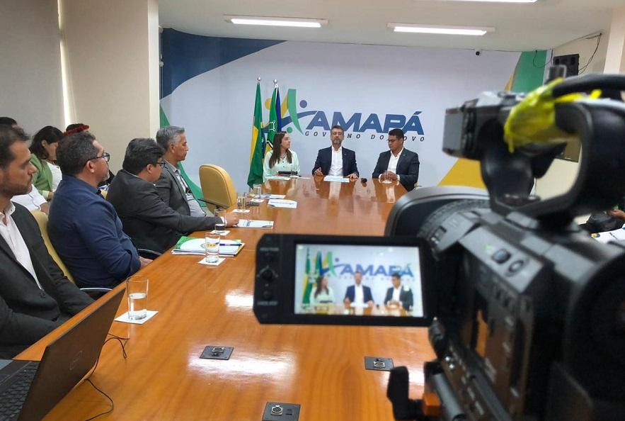 notícia: Governador do Amapá presta contas dos 100 dias de governo em live para todo o estado