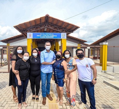 notícia: Governo inaugura primeira escola do Conjunto Habitacional Miracema