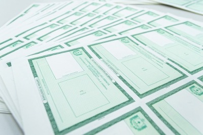 notícia: Reforço no estoque de papel-moeda permite regularizar emissão de carteira de identidade no Amapá