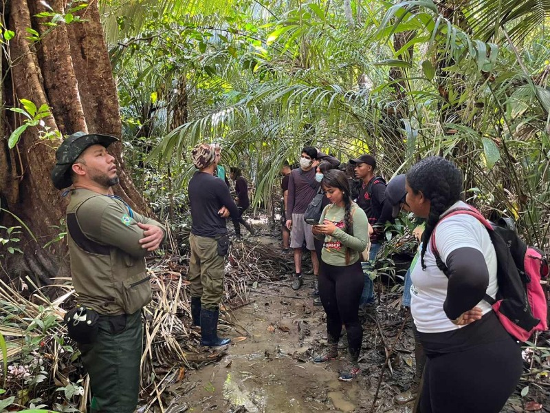 notícia: Junho Verde: Governo promove uso sustentável da APA da Fazendinha com trilha ecológica