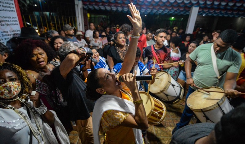 notícia: Ciclo do Marabaixo 2022: Domingo de Páscoa com as caixas rufando no bairro do Laguinho