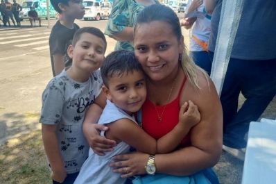 notícia: 'Meu filho sai vacinado e com a carteira do autista', diz mãe no Dia D de Multivacinação do Governo do Amapá