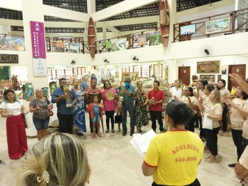 notícia: Acolhida da imagem de São José abre programação da Semana do Artesão Amapaense