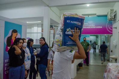 notícia: Governo do Amapá destina 400 kits de alimentos para pacientes da Maternidade Mãe Luzia e do Hospital da Criança