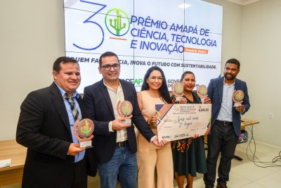 notícia: Governo do Amapá celebra vencedores do Prêmio Robério Nobre de ciência, tecnologia e inovação