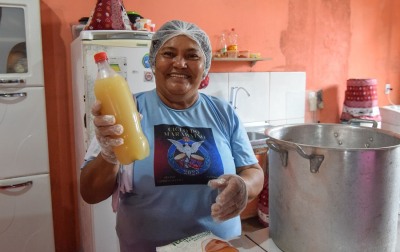 notícia: Com confecção artesanal repassada por gerações, gengibirra é o 'combustível' do Ciclo do Marabaixo