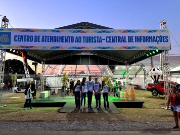 notícia: Centro de Atendimento ao Turista promove acolhimento na 52ª Expofeira 