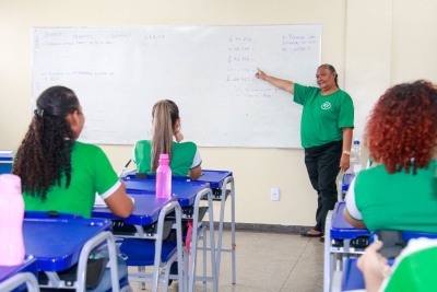 notícia: Inscrições para bolsistas do Programa Criança Alfabetizada seguem até 20 de março