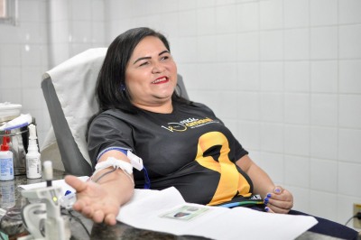 notícia: 'Meu sangue pode salvar pessoas que precisam', diz servidora do Detran em mutirão do Maio Amarelo