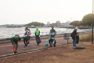 notícia: Governo do Estado participa de ação voluntária do Dia Mundial da Limpeza na Fortaleza de São José de Macapá 