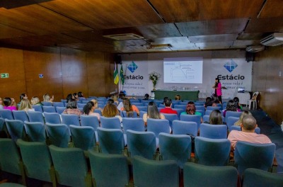 notícia: Governo do Amapá promove 2ª Jornada de Nutrição Clínica para profissionais de saúde e estudantes